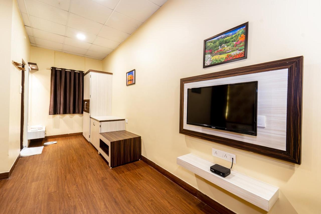 Omkareshwar Narmada Hills Resort מראה חיצוני תמונה