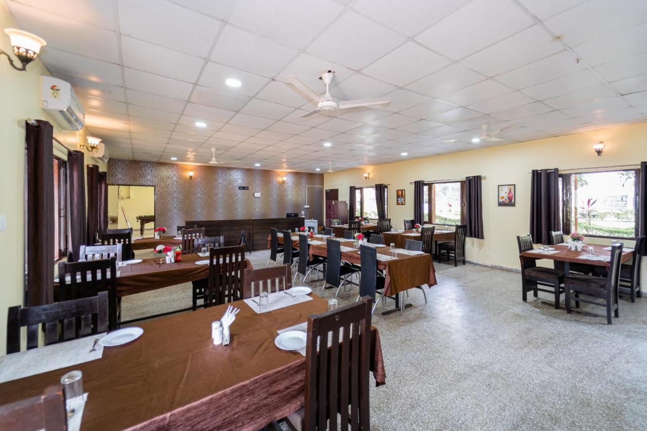 Godarpura Narmada Hills Resort מראה חיצוני תמונה
