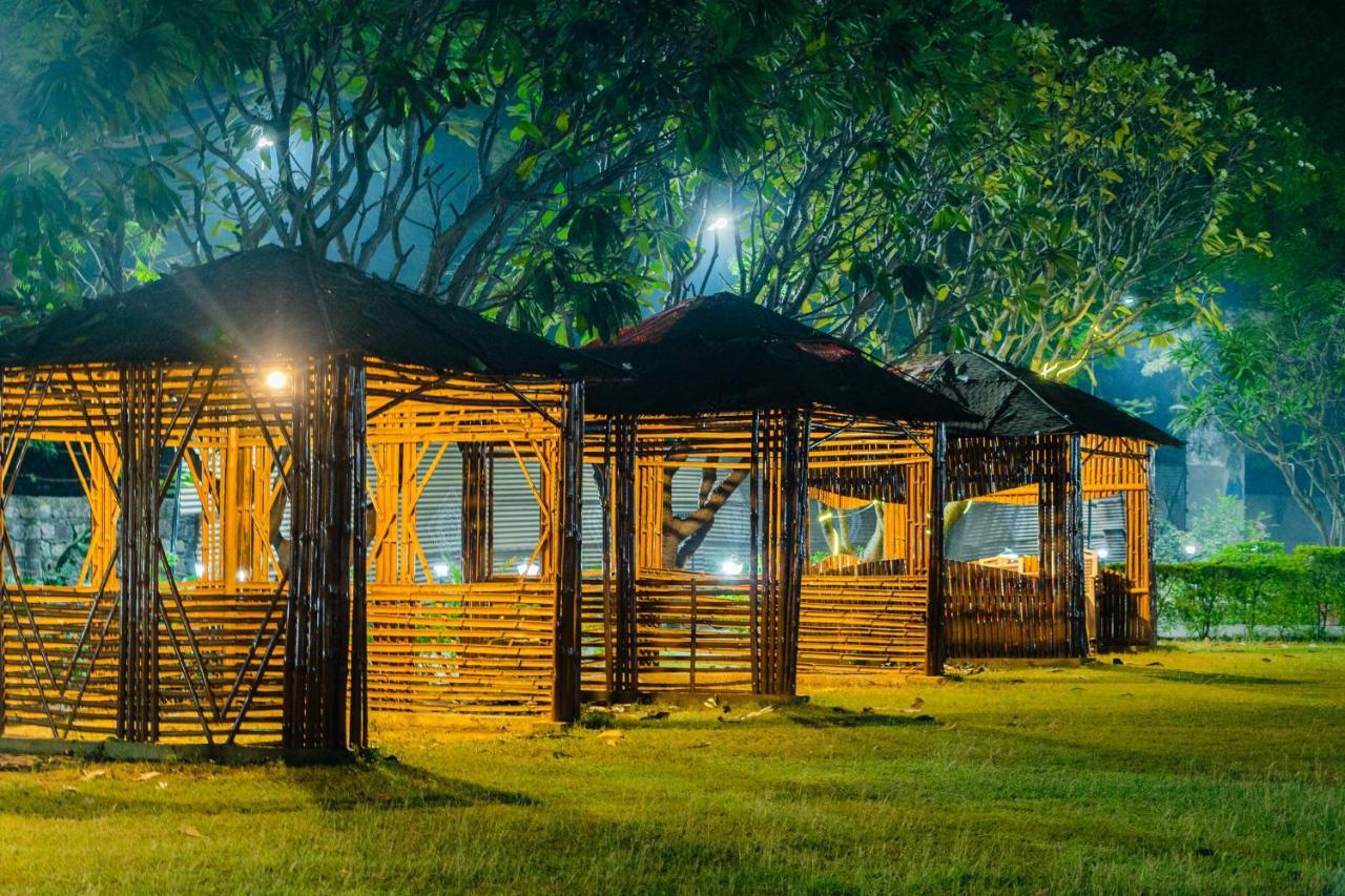 Omkareshwar Narmada Hills Resort מראה חיצוני תמונה